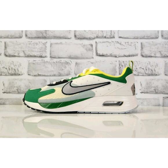 Nike Air Max Solo Oregon Ducks Shoe Size 9.5 Men\'s White Green Yellow FZ4837-001 main image 5